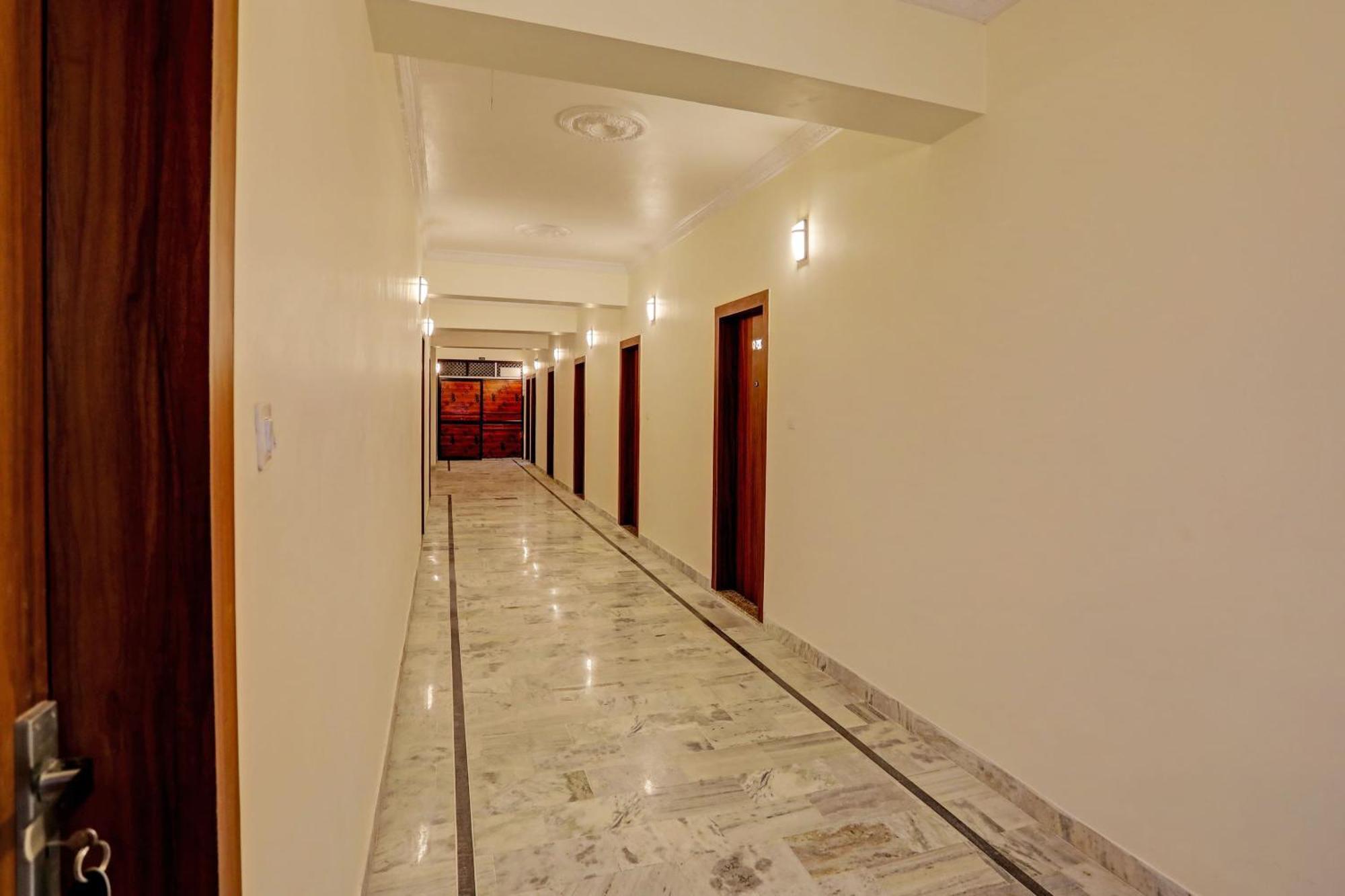 Hotel O Al Diwan Banquet And Suites Kanpur Ngoại thất bức ảnh