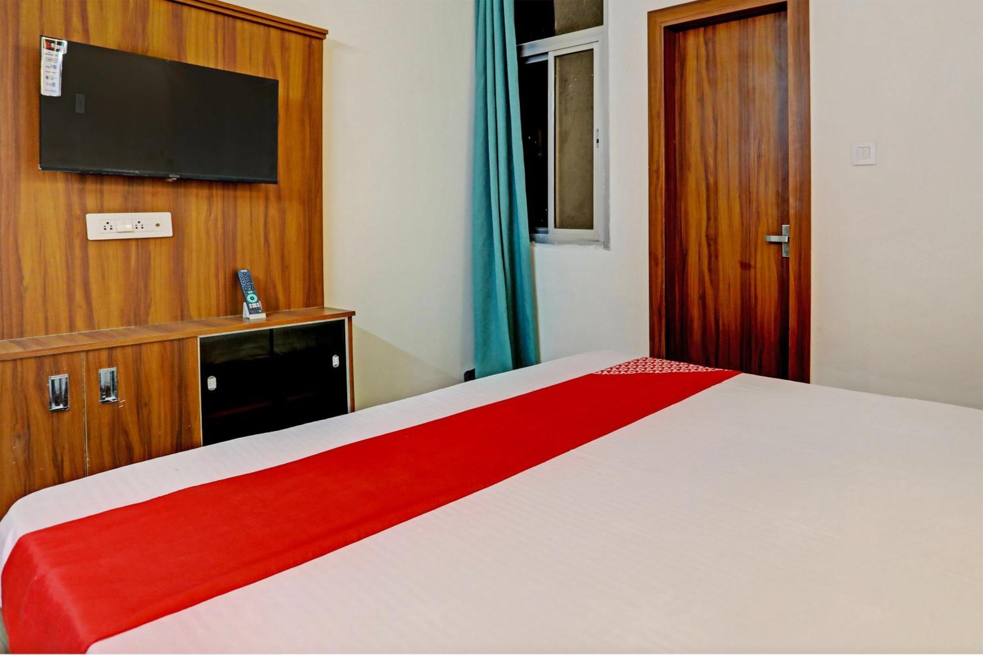 Hotel O Al Diwan Banquet And Suites Kanpur Ngoại thất bức ảnh